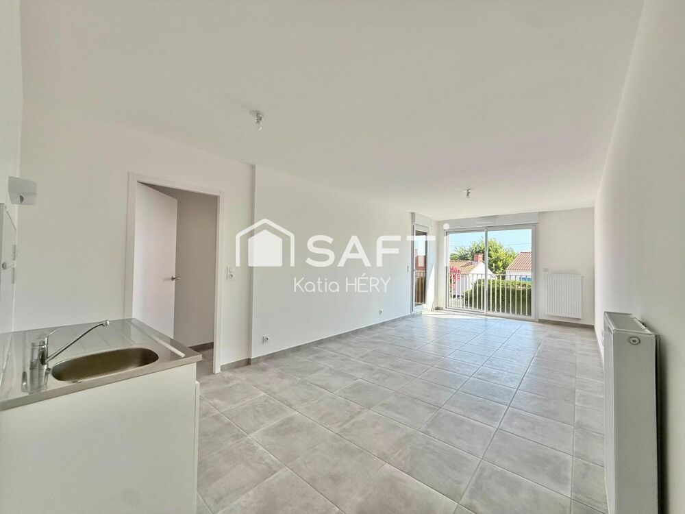 T3 LUMINEUX AVEC BALCON  RÉSIDENCE RÉCENTE  2 PARKINGS