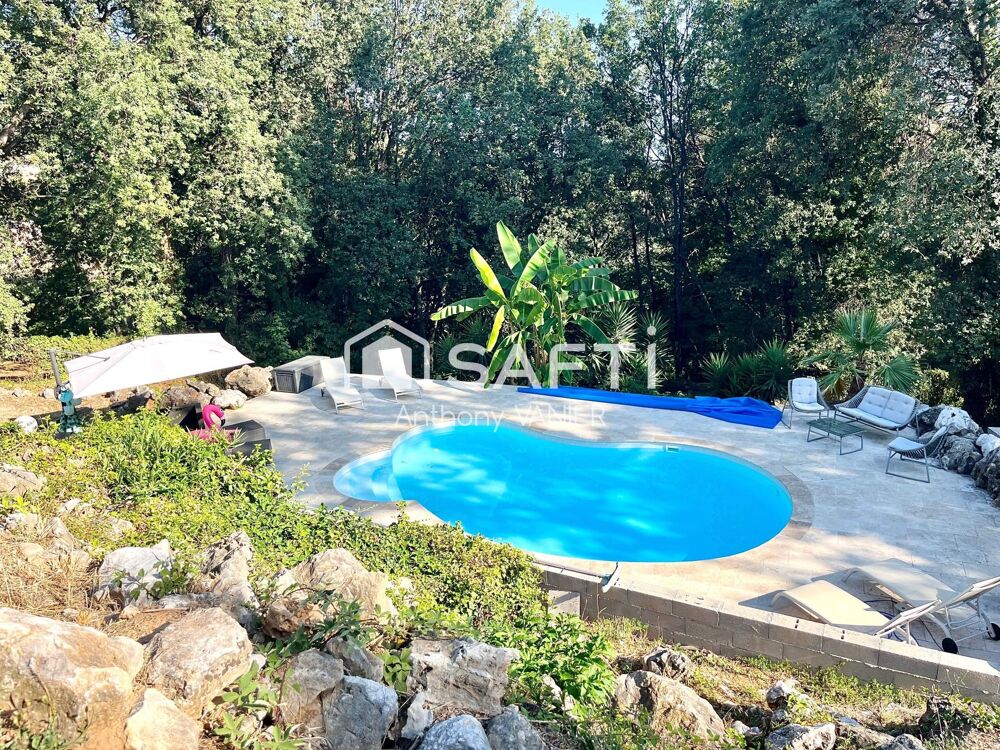 Superbe villa de plain pieds, piscine, calme absolu