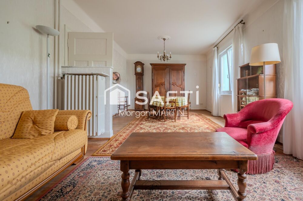 Vente Maison Maison de 123m² à MARLY avec un beau potentiel. Marly