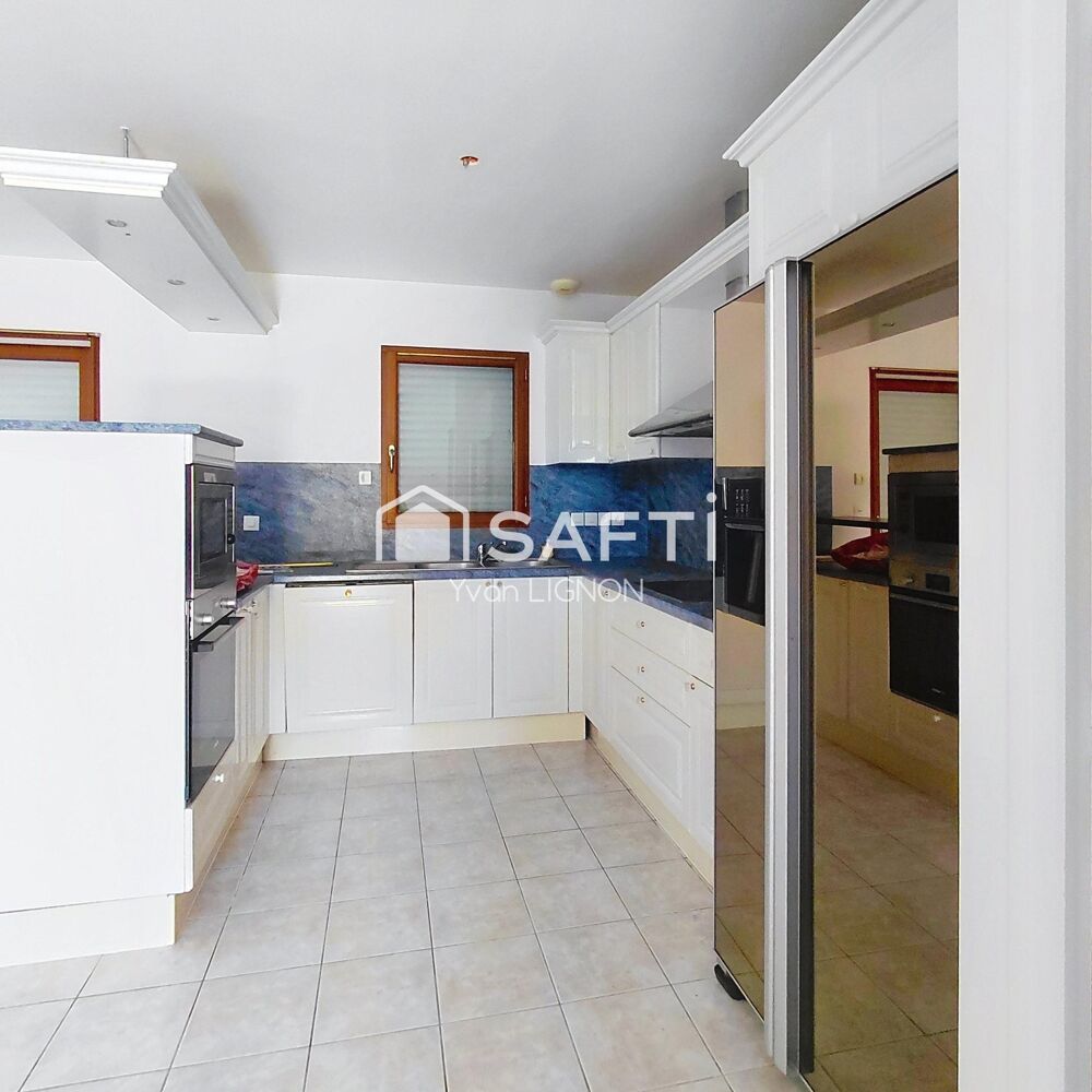 Plain-pied avec jardin clos et garage