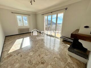 Appartement à louer 4 pièces 96 m²