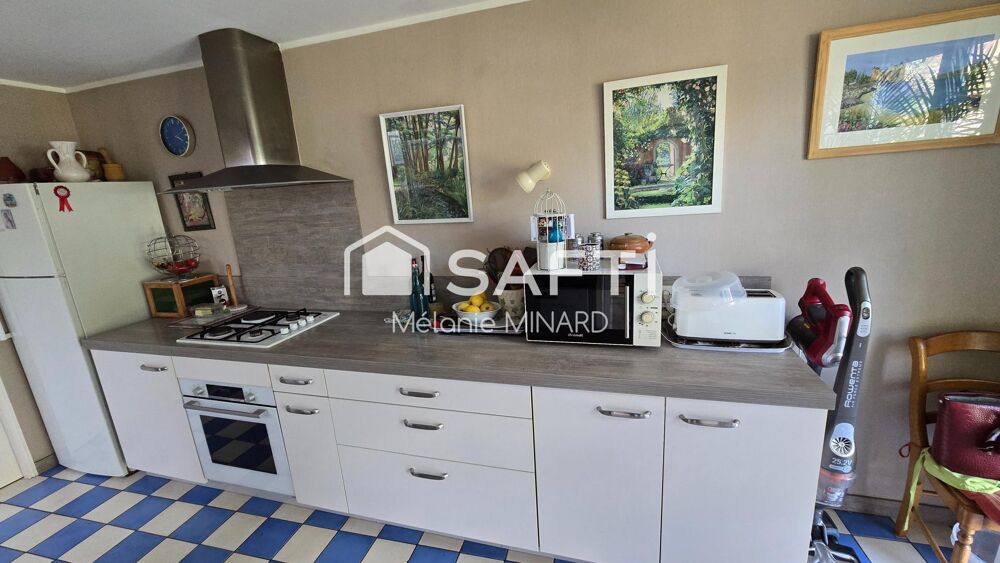 Vente Maison maison à proximité des commerces, des écoles Athis-val de rouvre