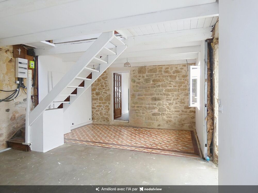 Charmante maison bretonne en pierre avec dépendances et vaste terrain