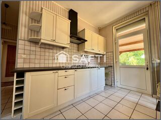  Maison à vendre 10 pièces 220 m²