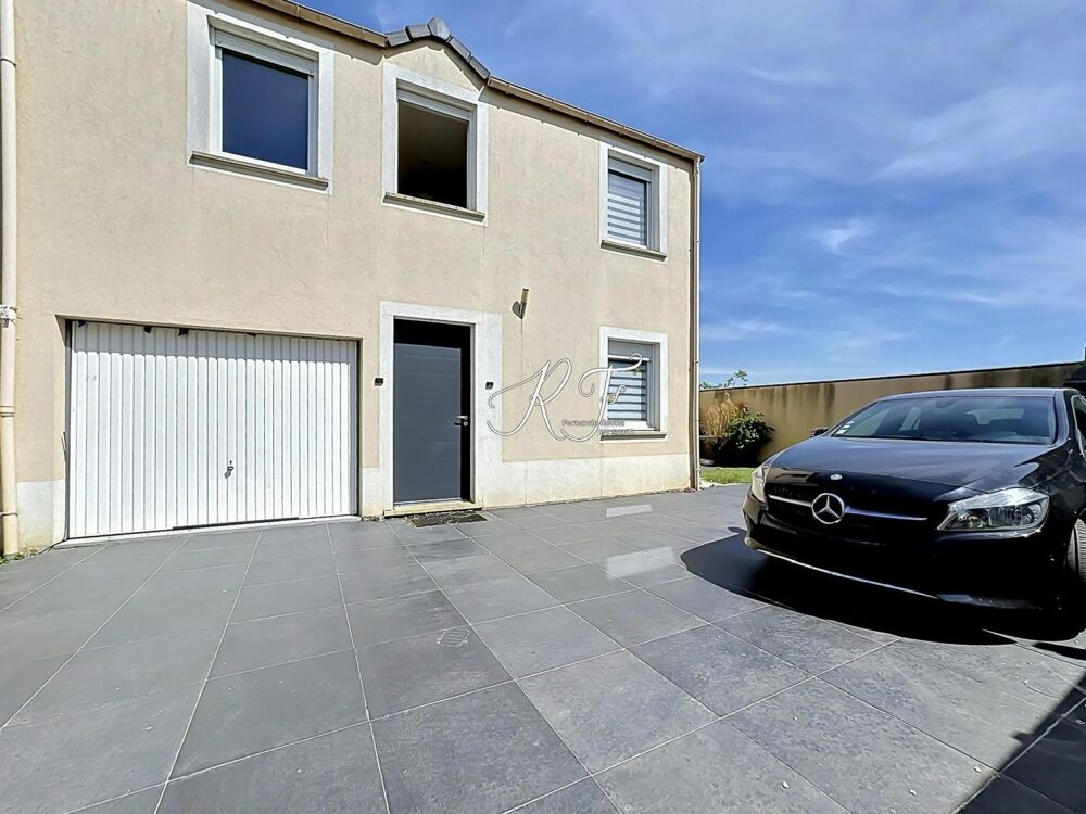 maison BBC de 2019 avec 4 chambres et double séjour
