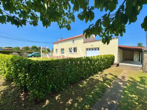   MAISON 3 CHAMBRES, JARDIN, GARAGE, D�PENDANCES, GRENIER et PR�AU Maison - 5 pi�ce(s) - 112 m�