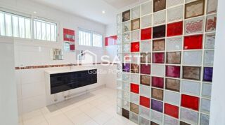 Maison 8 pièces 193 m² · à Léognan · 193 m² · 639 900 €