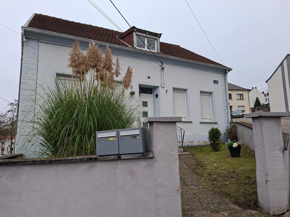 Maison 10 pièces 200 m² · à Petite-Rosselle · 200 m² · 149 000 €