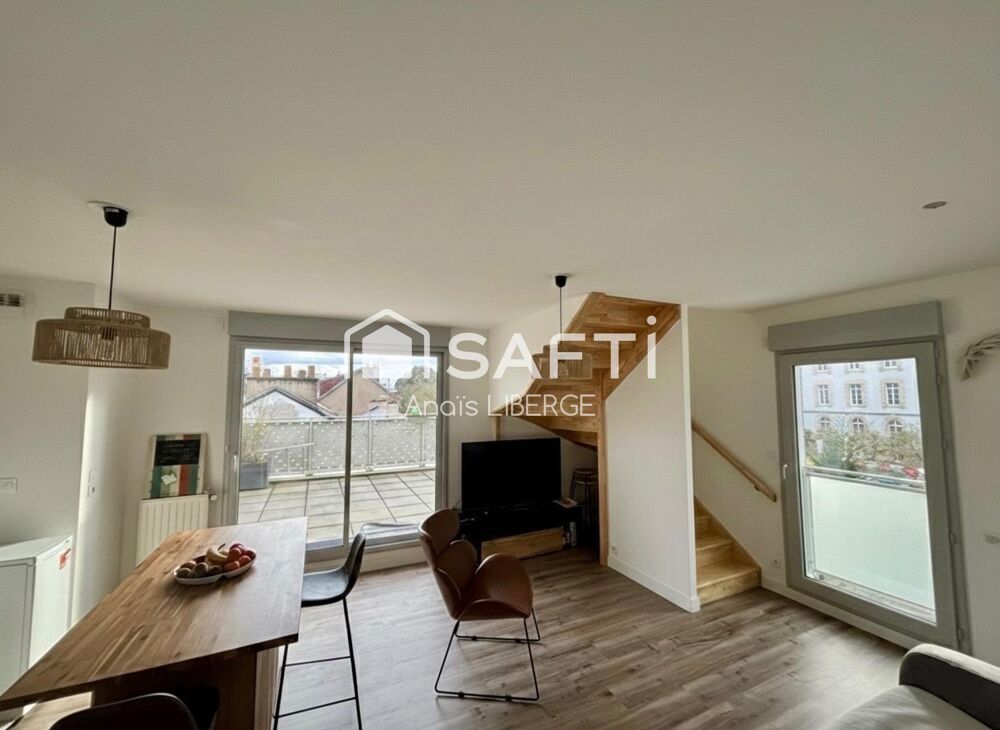 T3 duplex lumineux avec Terrasse de 20 m²