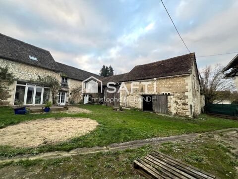   Ancienne ferme avec d�pendances sur 5300 m2 de terrain Maison - 8 pi�ce(s) - 202 m�