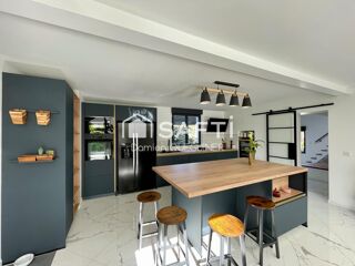  Maison � vendre 6 pi�ces 165 m�