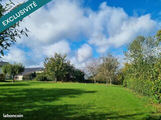  Terrain à vendre 933 m²