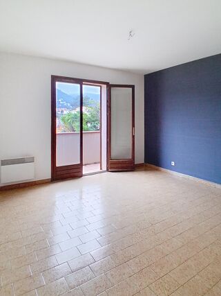  Appartement � vendre 4 pi�ces 140 m�