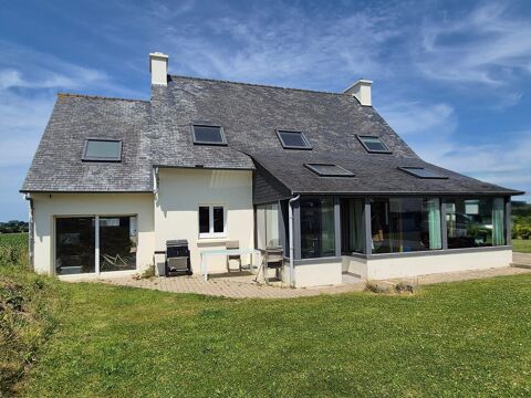   Maison avec hangar Maison - 6 pi�ce(s) - 149 m�