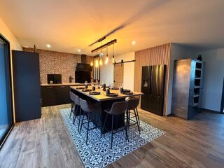  Maison à vendre 7 pièces 193 m²