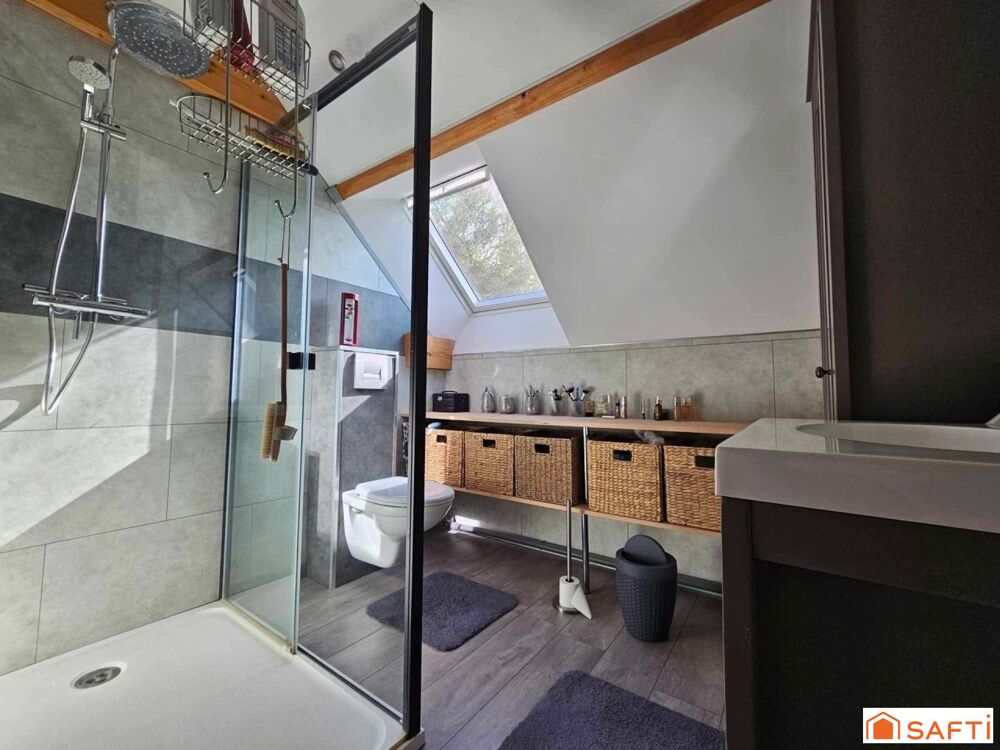 MAISON 5 PIECES 4 CHAMBRES 148m2