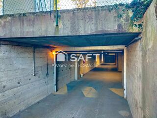  Parking / Garage � vendre 17 m�