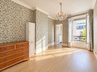 Vente Appartement 2 PIÈCES TRAVERSANT, LUMINEUX ET AU CALME Paris 14