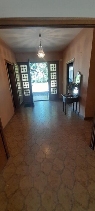  Maison à vendre 15 + pièces 300 m²
