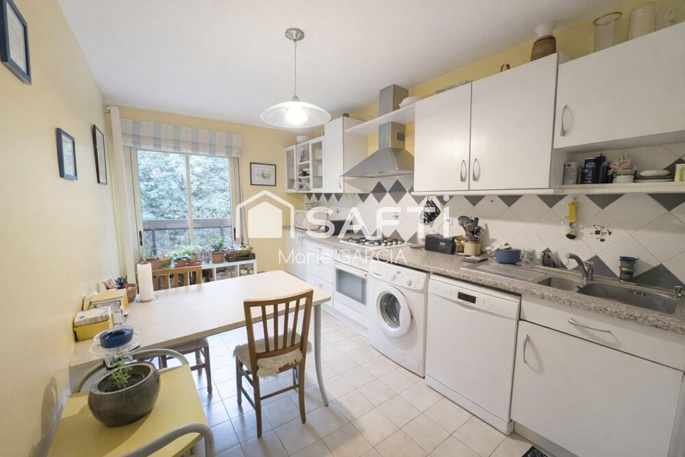 Vente Appartement P3 avec terrasse et stationnement - résidence standing proche centre ville Nimes
