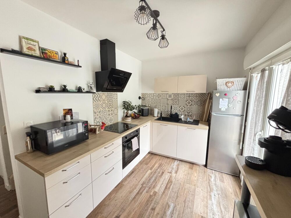 Vente Maison Maison mitoyenne, deux chambres, avec petit extérieur. Bonnebosq
