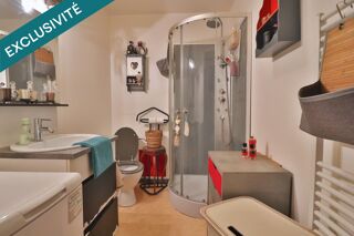  Immeuble � vendre 175 m�