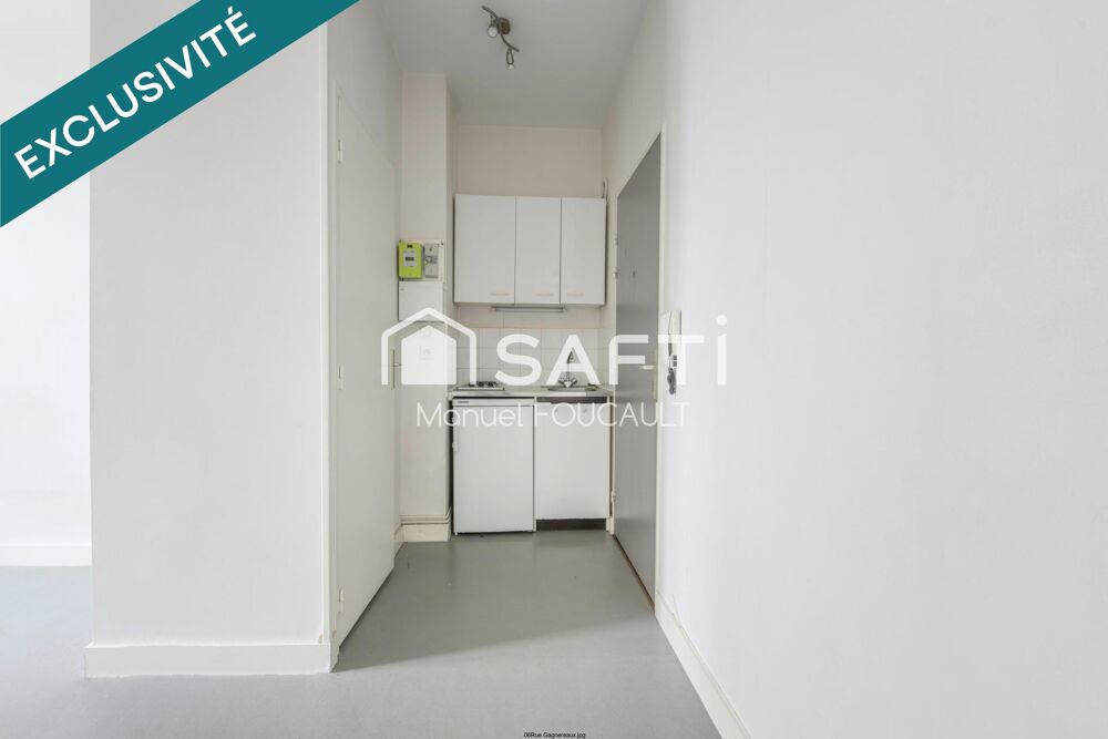 Appartement 1 pièce de 22 m2 au 1er étage sur 2 - cave en sous-sol
