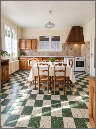  Maison à vendre 8 pièces 145 m²