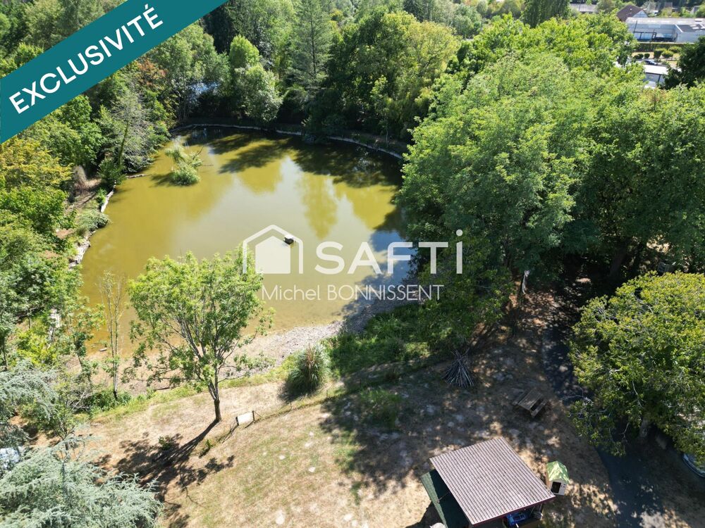 Votre havre de paix entre forêt et étang privé à 10 kms de Bourges.