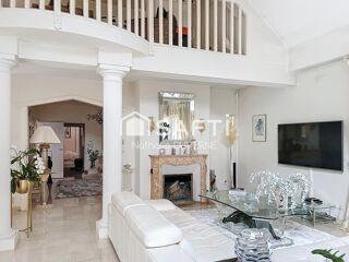  Maison � vendre 7 pi�ces 242 m�