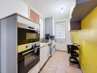  Appartement � louer 4 pi�ces 77 m�