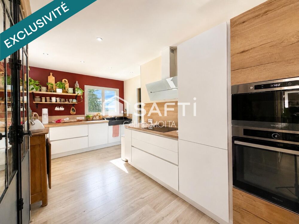 Vente Maison Maison 4 chambres avec piscine sur 1 514m2 Oytier-saint-oblas