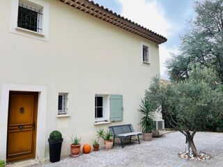  Maison � vendre 7 pi�ces 220 m�