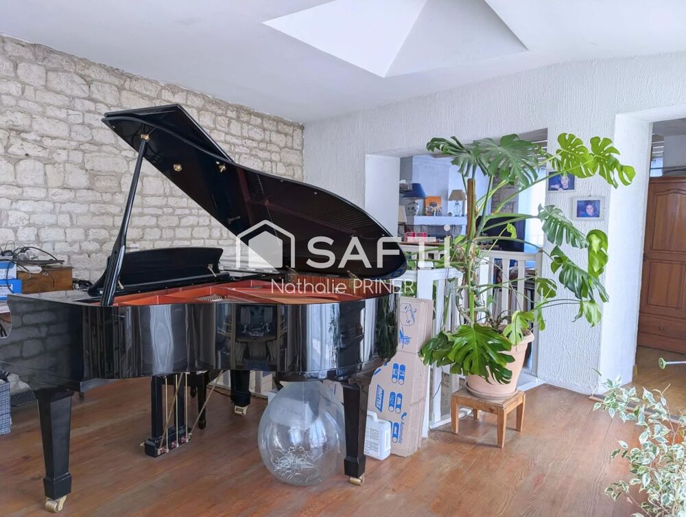 Vente Maison Charmante maison de 173 m² à La Crèche La creche