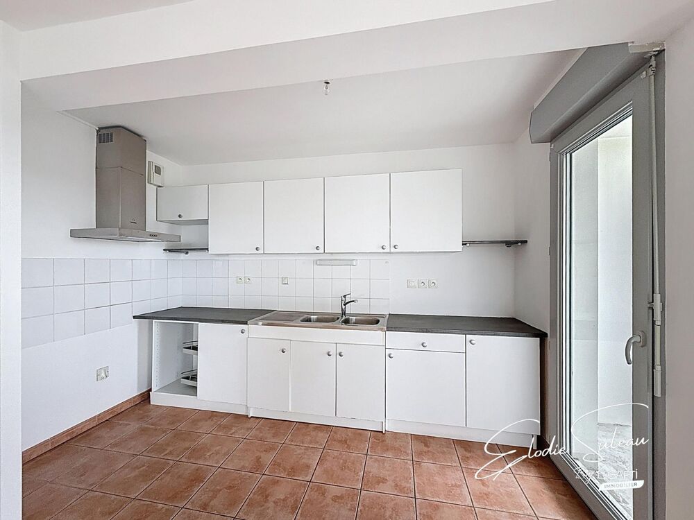 Vente Appartement Appartement Angers Saint Serge T3 68m2 avec balcon Angers