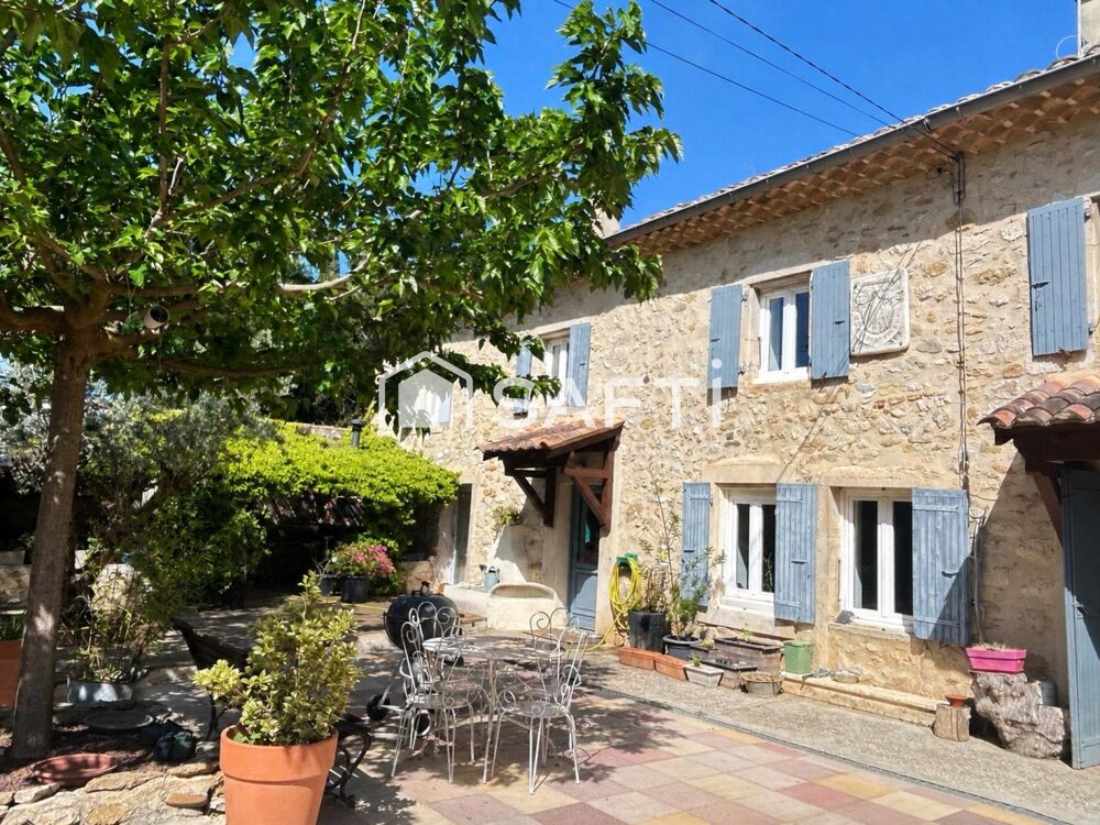 Ensemble immobilier de caractère, charme, volume et potentiel exceptionnel.