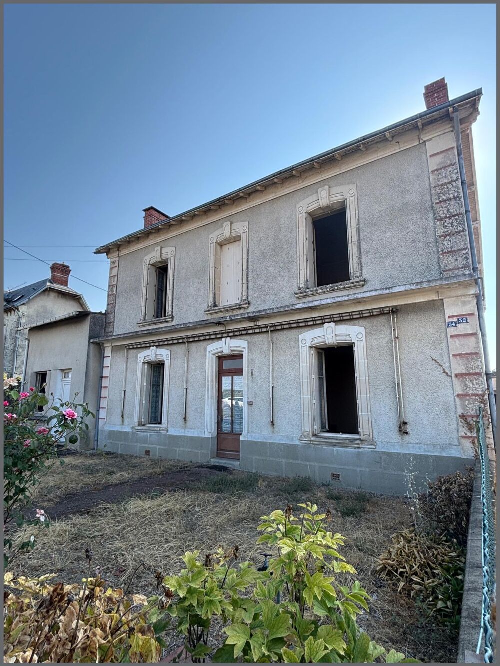 Maison de ville à rénover.