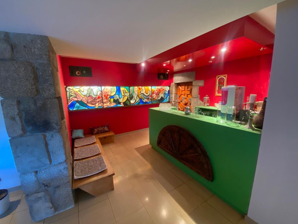 Vente Maison Villa Lamastre 269 m² vendue avec piscine Lamastre