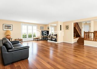  Maison à vendre 7 pièces 202 m²