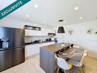  Maison à vendre 10 pièces 197 m²