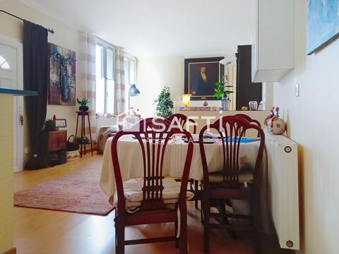   Bel appartement de 4 pices avec un sjour , 3 chambres, une cuisine,une salle de bains et un WC. Appartement - 4 pice(s) - 76 m
