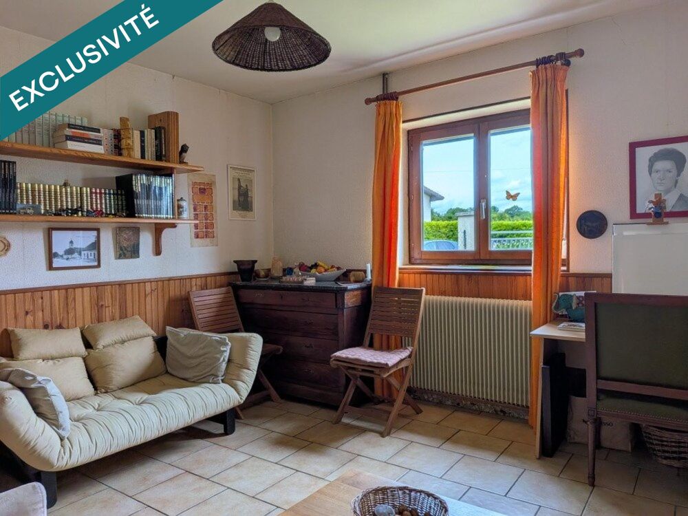 Maison familiale de 108 m² à Chamblay ( JURA), 3 chambres avec terrain