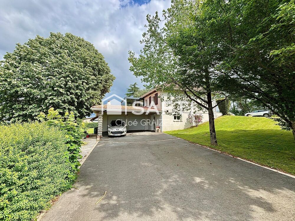 Maison 7 pièces 136 m² · à Bressuire · 136 m² · 229 900 €