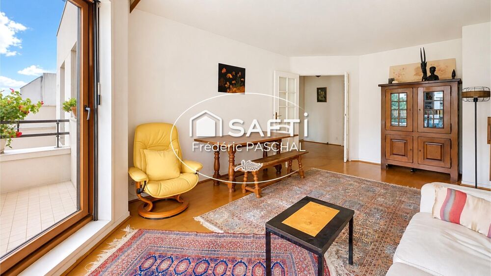 Vente Appartement Appartement 54 m² - Balcon / Cave / Parking - République Suresnes