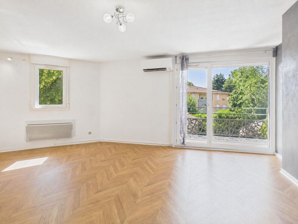 Vente Appartement T2 rénové avec balcon - parking et climatisation ! Blagnac