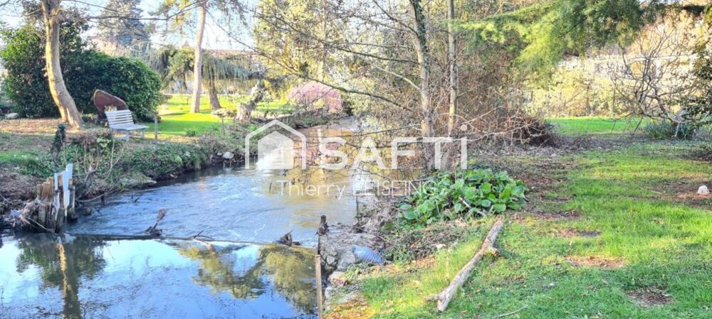 Vente Maison Magnifique propriété avec piscine, 5 chambres, sur terrain de 3500 m2 dans résidence privée Evreux