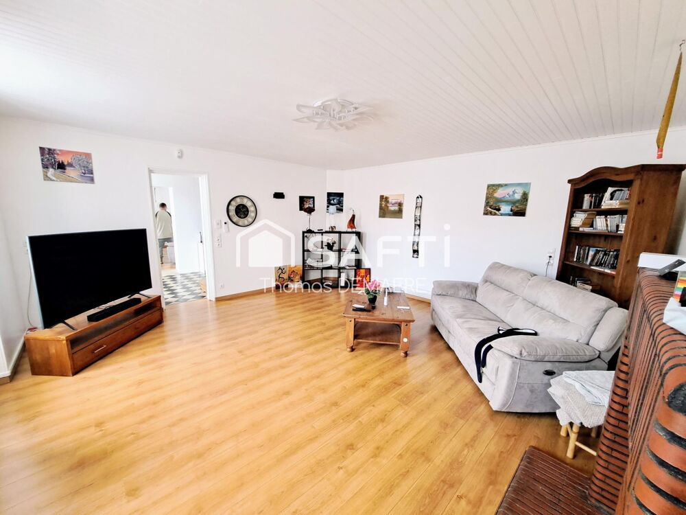 Grande maison familiale rénovée avec dépendance en pierre et zéro travaux !