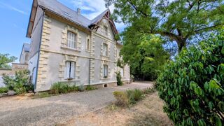  Propriété/château à vendre 11 pièces 350 m²