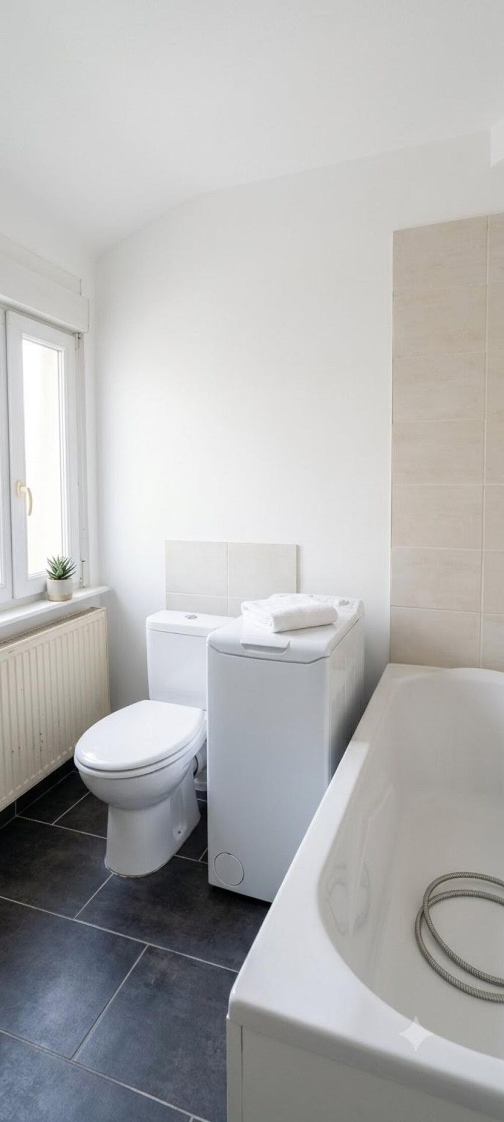 Vente Maison Maison de 106 m² – Terrain de 422 m² – Garage et dépendances Vouel