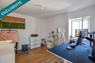  Immeuble à vendre 210 m²